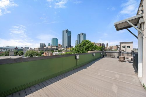 612 Skyline Bluff Dr, Fort Worth, TX, 76102-2386 | Card Image