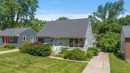 2223 Audobon Drive Se, East Grand Rapids, MI, 49506 | Card Image