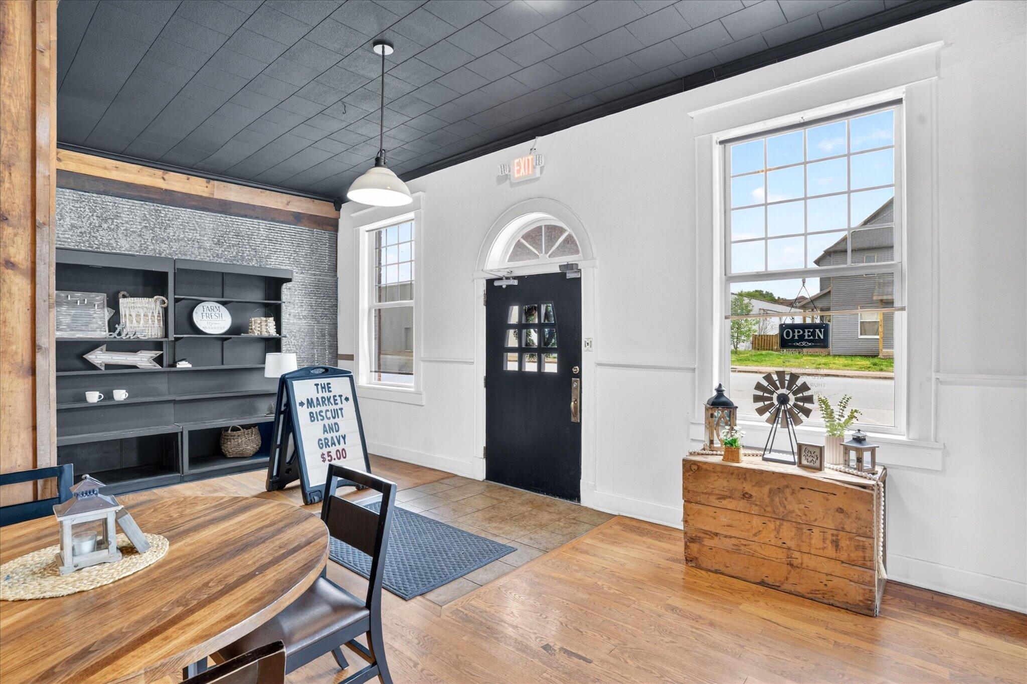 Commercial Sale in Aurora 2