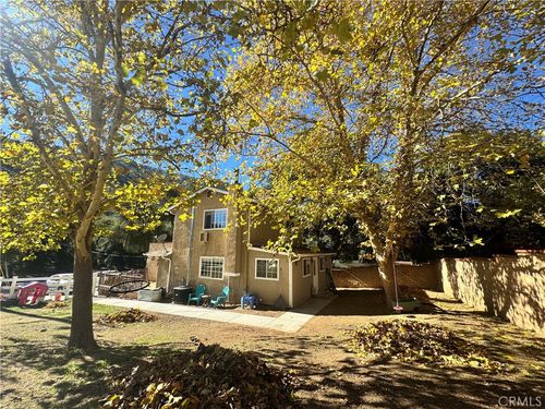 15609 Spunky Canyon Rd, Santa Clarita, CA, 91390 | Card Image