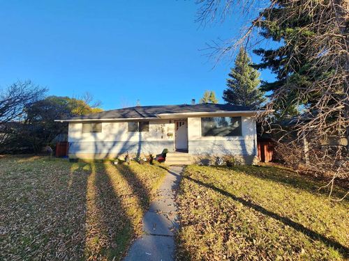 3828 19 St Nw, Calgary, AB, T2L2B5 | Card Image
