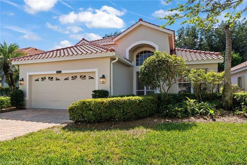 8824 Ventura Way, NAPLES, FL, 34109-4341 | Card Image