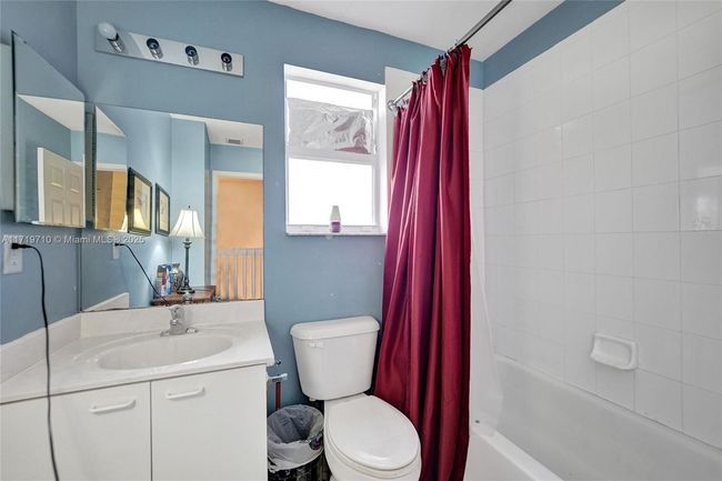 5223 Sw 155 Th Way, House other with 3 bedrooms, 3 bathrooms and null parking in Miramar FL | Image 45