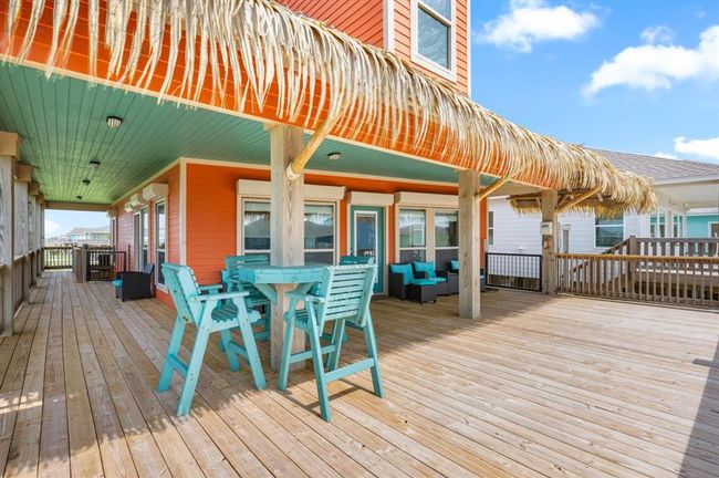 2757 Gulfview Ln, House other with 3 bedrooms, 3 bathrooms and 1 parking in Crystal Beach TX | Image 12