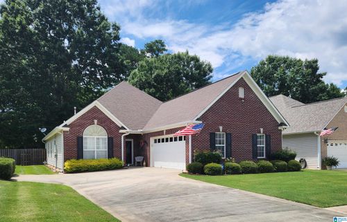 550 Trellis Cir, SPRINGVILLE, AL, 35146-6314 | Card Image