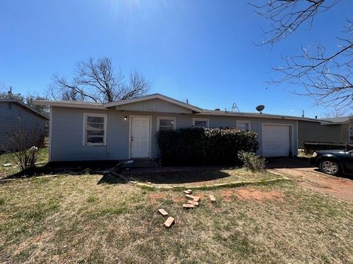 5457 Encino Rd, Abilene, TX, 79605-1324 | Card Image