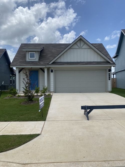 509 Pickel Dr, Rockdale, TX, 76567-2395 | Card Image