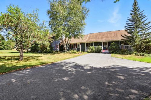 109 Old Centre Rd, Deerfield, NH, 03037-1339 | Card Image