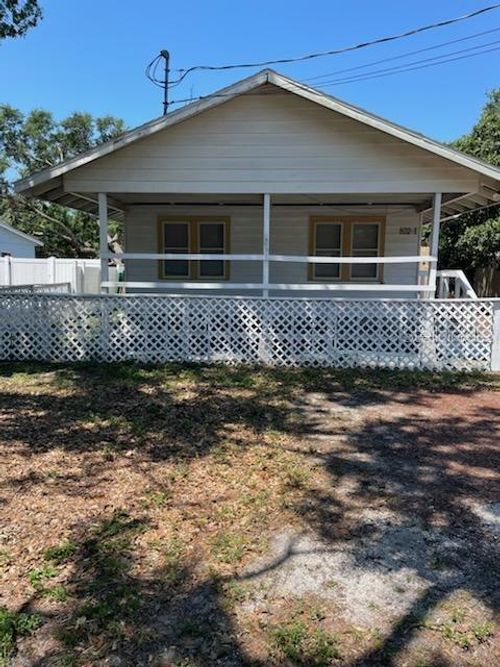 a-802 37th St W, BRADENTON, FL, 34205-2404 | Card Image