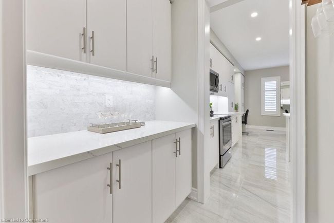11 Mill Stone Terr, House other with 4 bedrooms, 4 bathrooms and 4 parking in Waterdown ON | Image 10