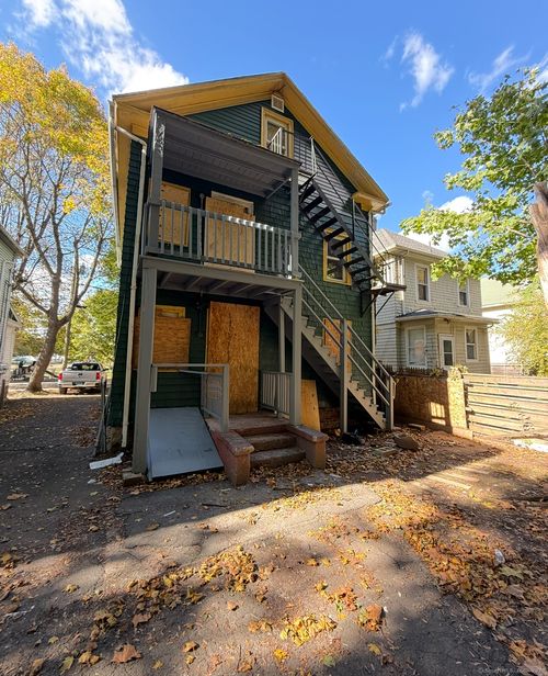 143 County St, New Haven, CT, 06511-3301 | Card Image