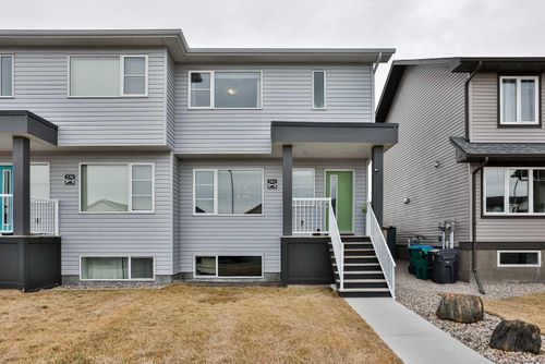 340 Coalbanks Blvd W, Lethbridge, AB, T1J4V4 | Card Image