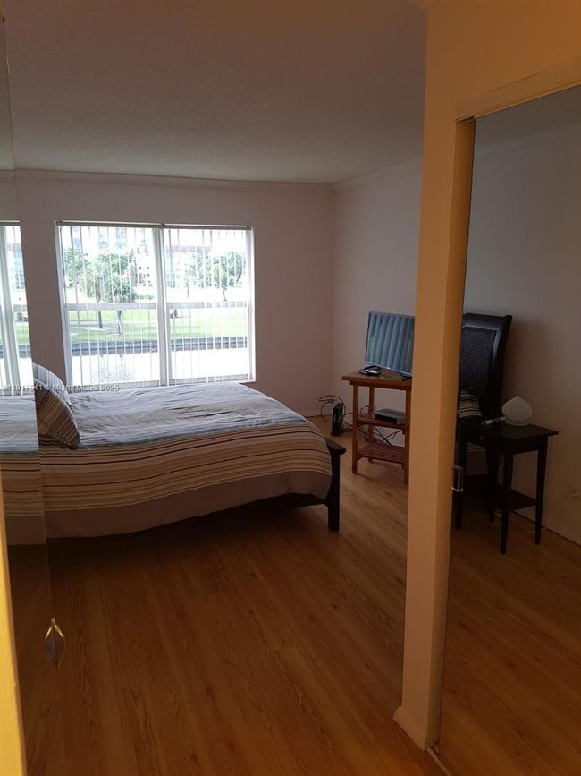 APT-3D - 3740 Inverrary Dr, Condo with 1 bedrooms, 2 bathrooms and null parking in LAUDERHILL FL | Image 12