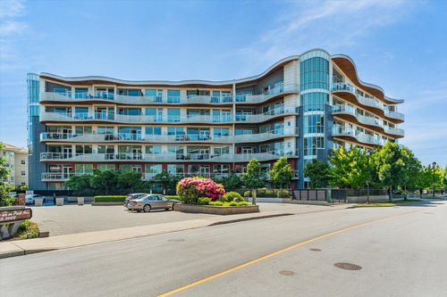304-20416 Park Ave, Langley, BC, V3A0N2 | Card Image