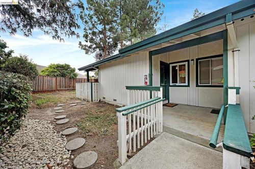 apt-h2-5425 Concord Blvd, Concord, CA, 94521-2463 | Card Image
