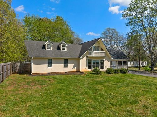 719 S Howard Ave, Landrum, SC, 29356-1954 | Card Image