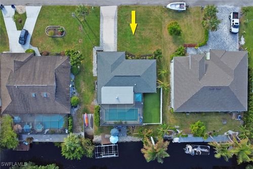 27099 Belle Rio Dr, BONITA SPRINGS, FL, 34135-4428 | Card Image