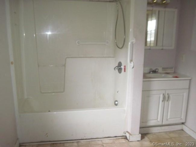 288 Cathole Rd, House other with 4 bedrooms, 1 bathrooms and 3 parking in Litchfield CT | Image 6