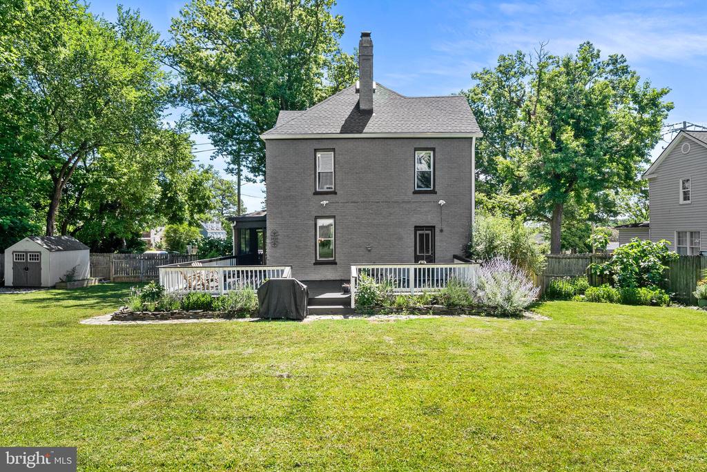 Residential in WASHINGTON 2