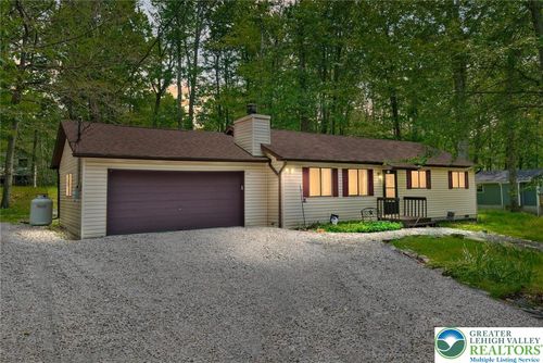 130 Tommys Ln, Pocono Lake, PA, 18347-7843 | Card Image