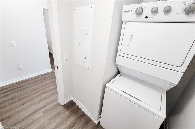 107 - 120 Springvalley Cres, House attached with 1 bedrooms, 1 bathrooms and 1 parking in Hamilton ON | Image 25
