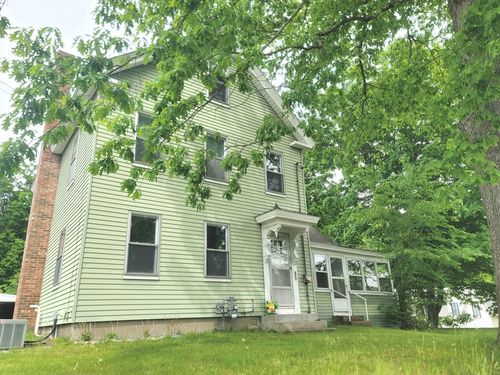 85 W Main St, Groton, MA, 01450-1613 | Card Image