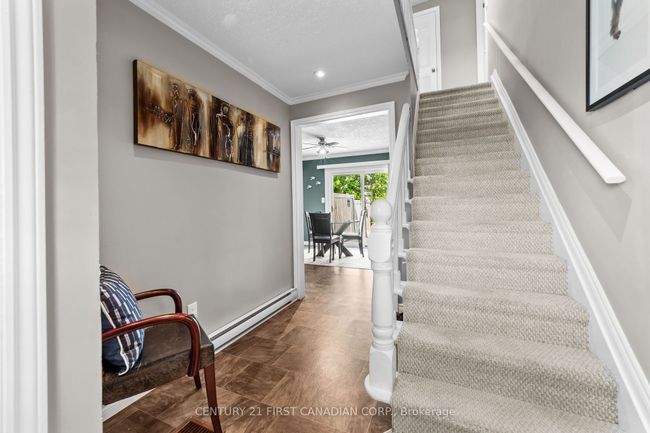 13972 Elginfield Rd, House other with 3 bedrooms, 2 bathrooms and 8 parking in Lucan ON | Image 6