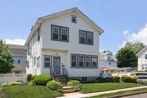 17 Wellesley St, Maplewood, NJ, 07040-3243 | Card Image