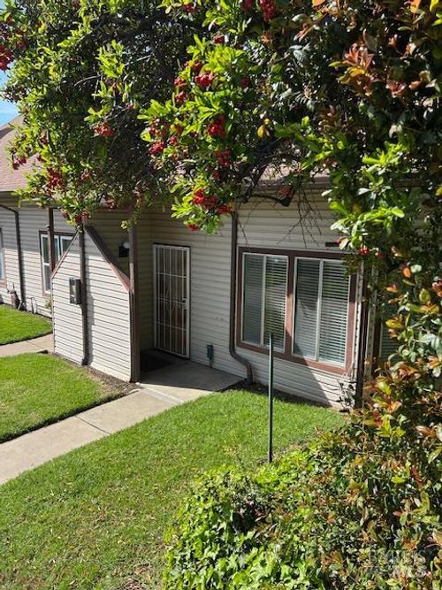 631 Military E, Benicia, CA, 94510-3540 | Card Image