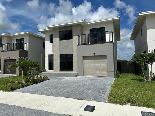 209 Nw 13th Pl, FLORIDA CITY, FL, 33034-3444 | Card Image