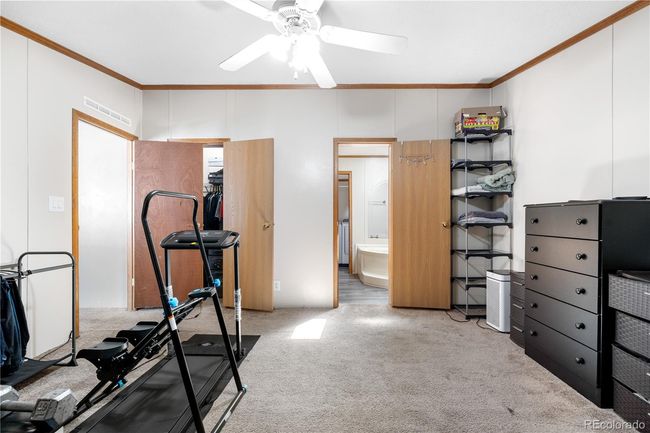 17479 E Coolidge Pl, Home with 3 bedrooms, 2 bathrooms and 1 parking in Aurora CO | Image 17