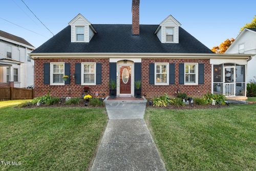 812 Georgia Avenue, Bristol, TN, 37620 | Card Image