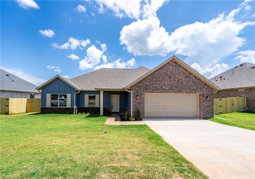 110 N Banner Ave, Farmington, AR, 72730-3195 | Card Image