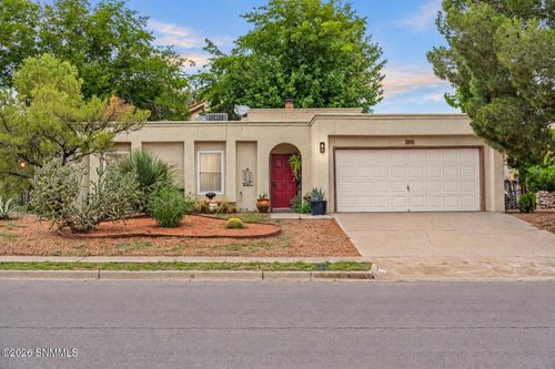 2213 Cimarron Dr, Las Cruces, NM, 88011-8005 | Card Image