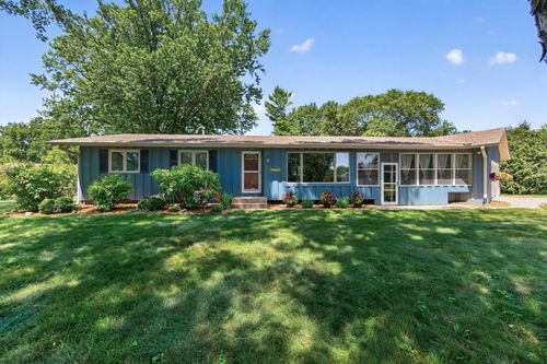 6700 Kennaston Dr Ne, Fridley, MN, 55432-4527 | Card Image
