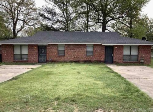 310/312 W 11th Avenue, Pine Bluff, AR, 71601 | Card Image