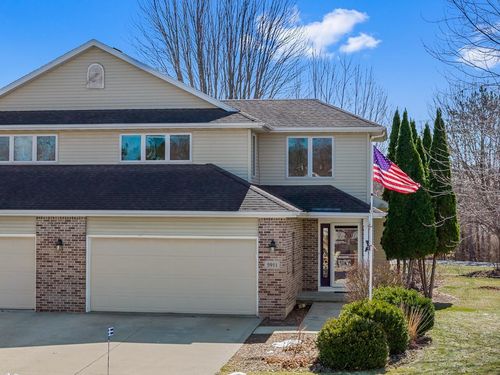 5911 E Open Mdw, McFarland, WI, 53558-8445 | Card Image