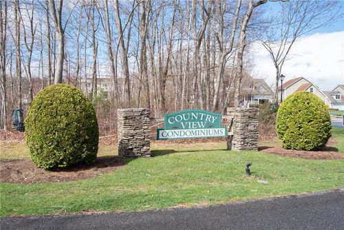 711-7 Gray Coach Ln, Cranston, RI, 02921-3465 | Card Image