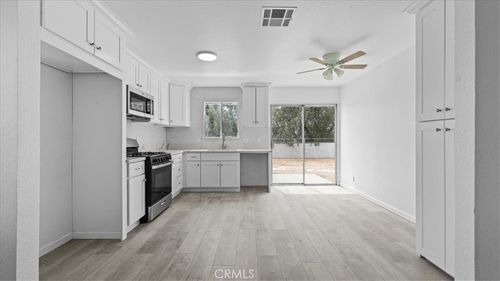 66297 6th St, Desert Hot Springs, CA, 92240-3147 | Card Image