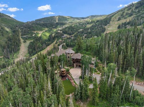 35 White Pine Canyon Rd, Park City, UT, 84060-6508 | Card Image