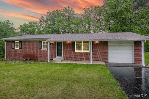 115 Echo Ln, Bethalto, IL, 62010-2227 | Card Image
