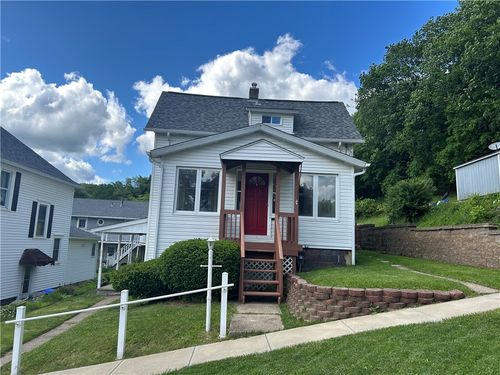 319 Wahl Ave, Evans City, PA, 16033-1056 | Card Image