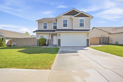 5729 Sidon Ln, Pasco, WA, 99301-8046 | Card Image