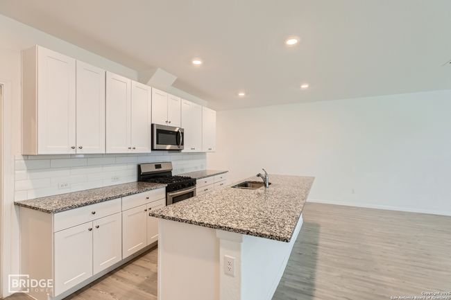 1212 Treehouse Ln, House other with 3 bedrooms, 2 bathrooms and null parking in New Braunfels TX | Image 13