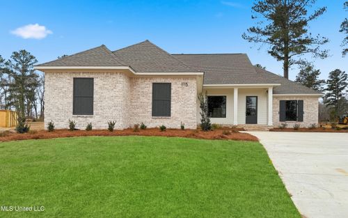 115 Hutto Ln, Madison, MS, 39110-1120 | Card Image