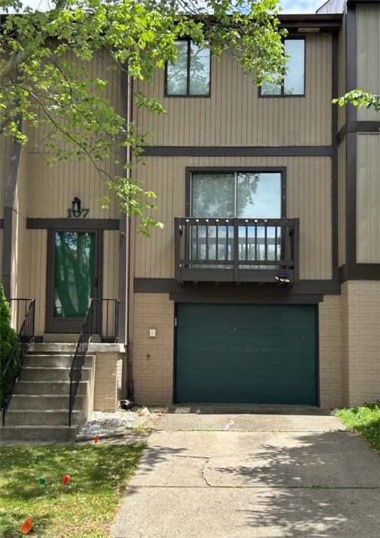 Bellwood Ct, Cranberry Township, PA 16066
