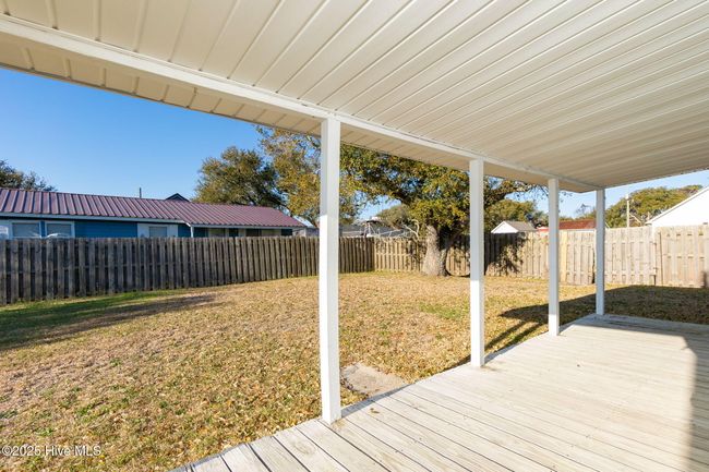 472 Cape Lookout Dr, House other with 2 bedrooms, 2 bathrooms and 3 parking in Harkers Island NC | Image 22