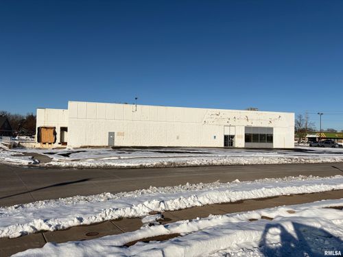 5205 22nd Ave, Moline, IL, 61265-3626 | Card Image