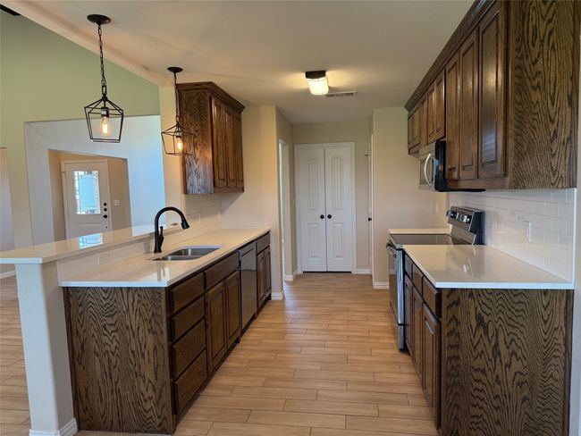 803 Mary Lee Ln, House other with 3 bedrooms, 2 bathrooms and null parking in Collinsville TX | Image 15