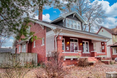 800 Cedar St, Collinsville, IL, 62234-2511 | Card Image